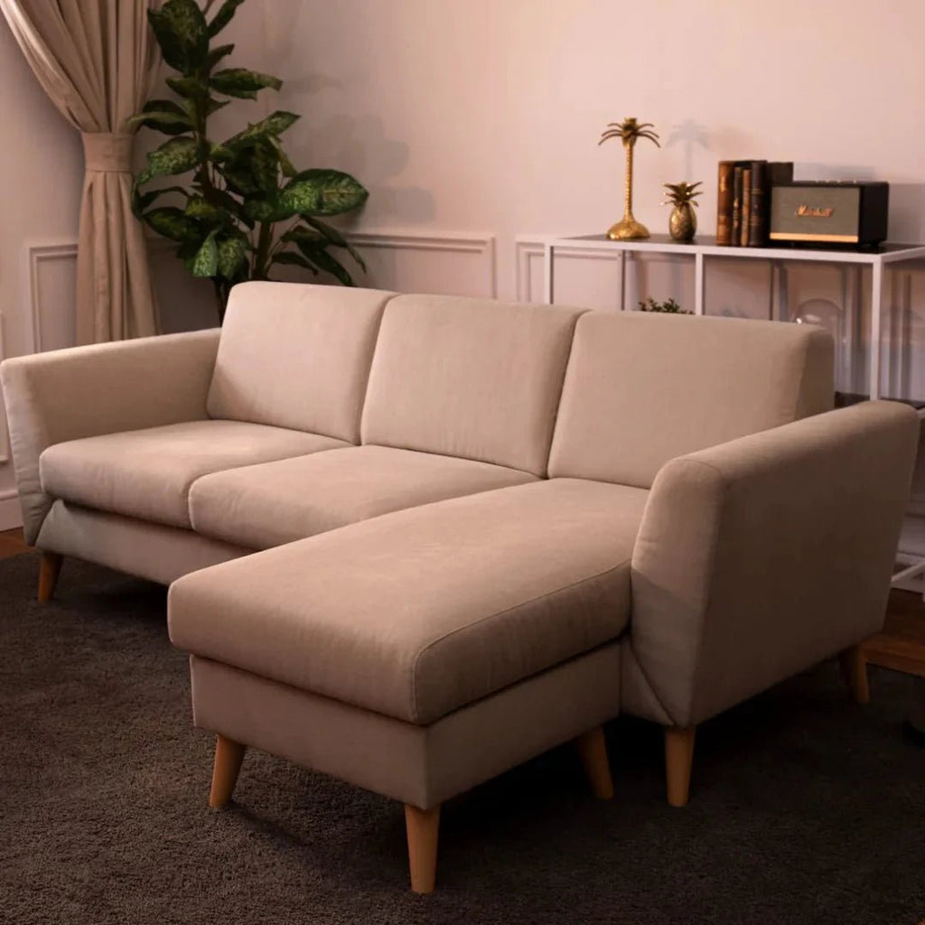 Sofá com chaise longue reversível e pés vintage bege ANGEL - Gato Preto