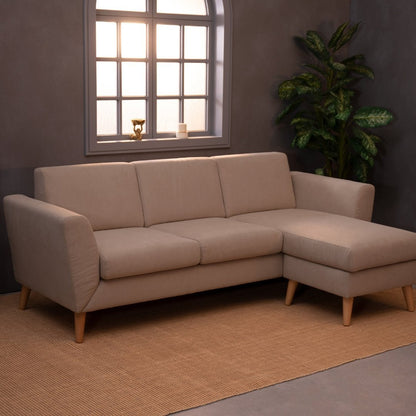 Sofá com chaise longue reversível e pés vintage bege ANGEL - Gato Preto