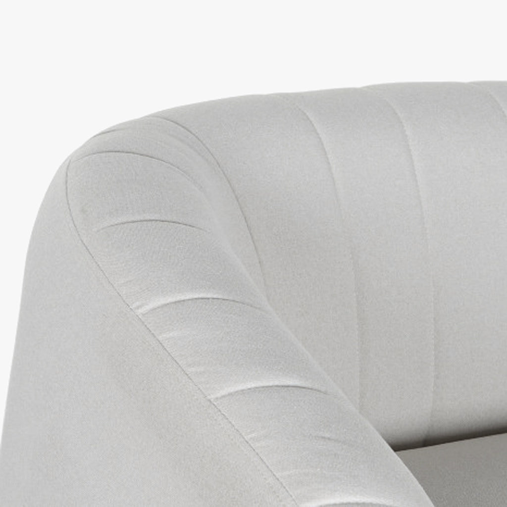 Sofá Cosmopolite 2 Lugares | Bege | 129x75x73 cm - Gato Preto