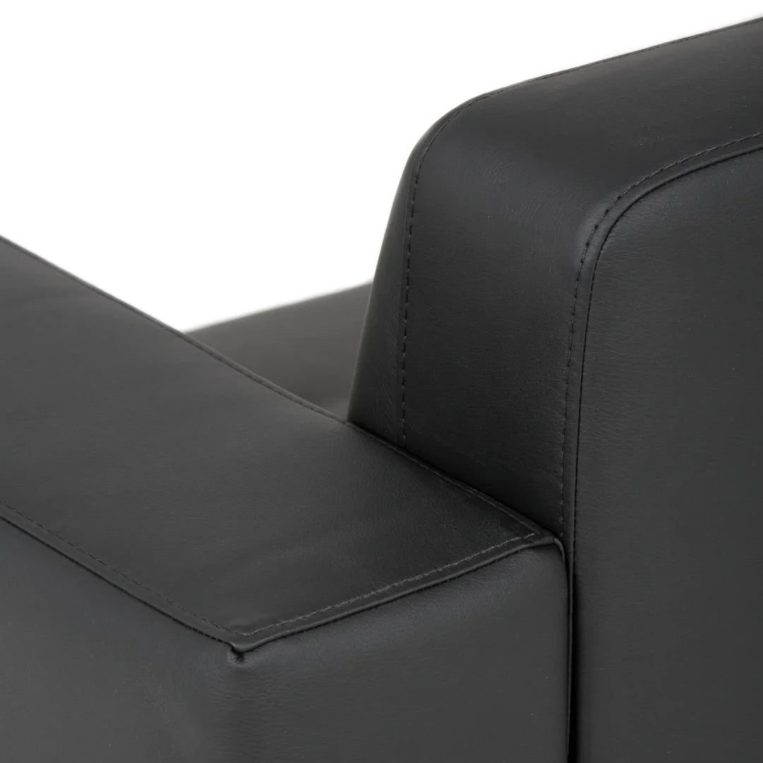 Sofá preto PEDRO - Gato Preto