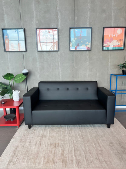 Sofá preto PEDRO - Gato Preto