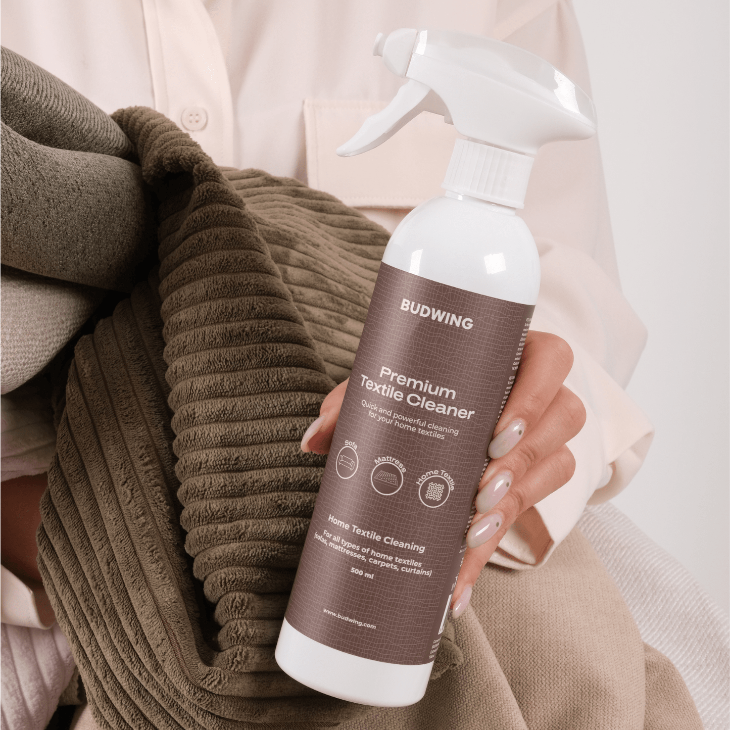 Spray Premium de Limpeza de Têxteis - Gato Preto