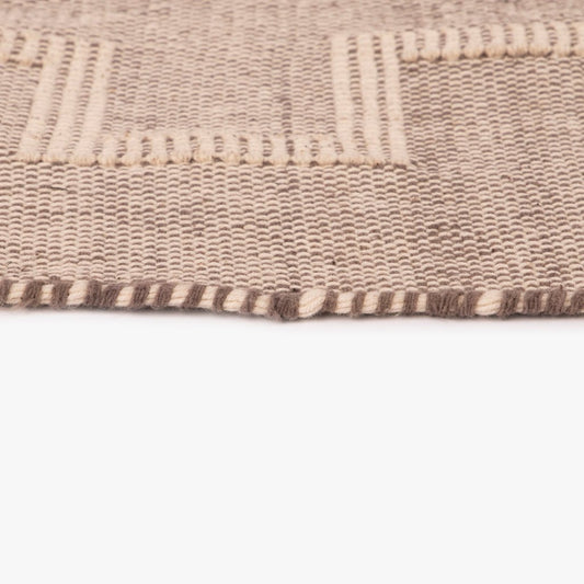 Tapete Algodão Castanho e Bege 200x300 BENAGIL - Gato Preto