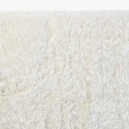 Tapete Seda Branco 120x180 NOMAD - Gato Preto