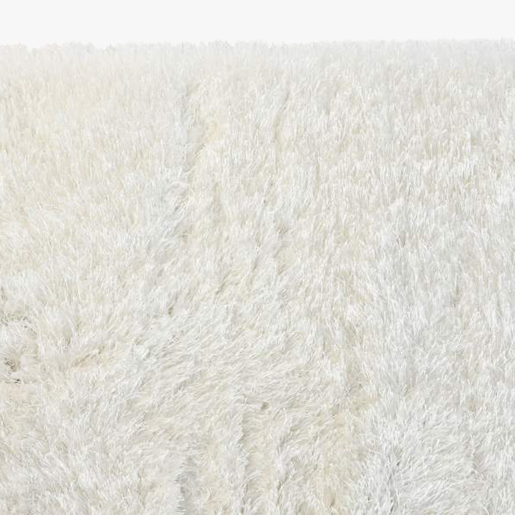 Tapete Seda Branco 120x180 NOMAD - Gato Preto