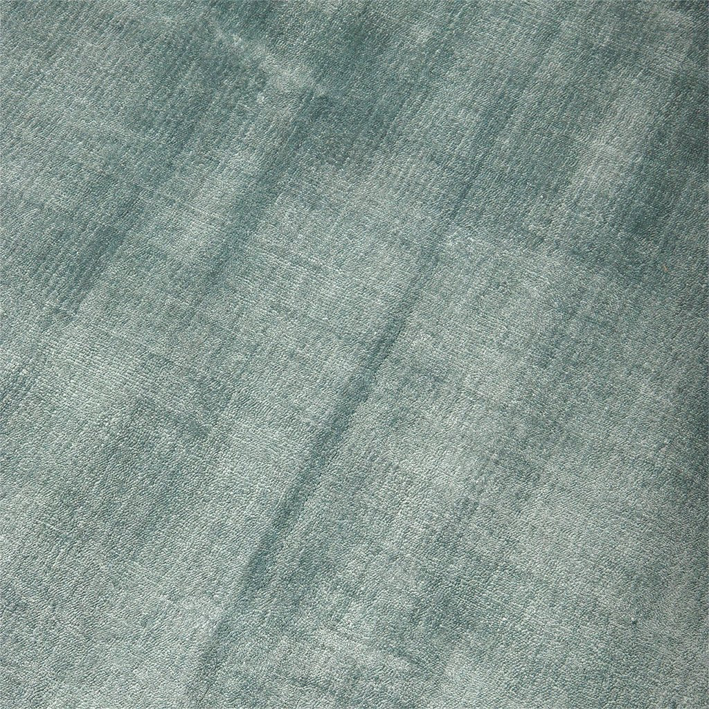 Tapete Tufado Viscose Azul Escuro 70x110 MIRA - Gato Preto