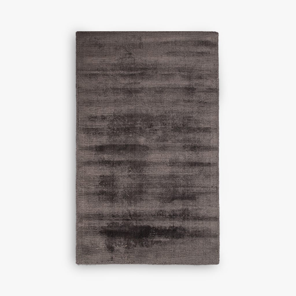 Tapete Tufado Viscose Cinza Escuro 70x110 MIRA - Gato Preto