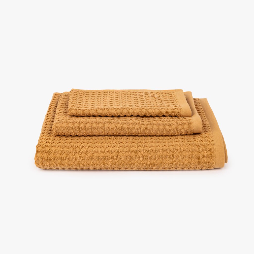 Toalha de Banho Algodão Favos Amarelo ESNA - Gato Preto